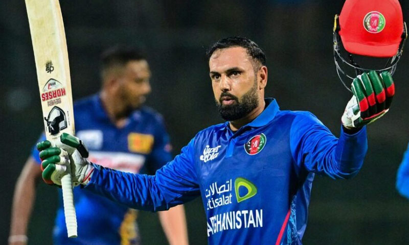 افغان آل راؤنڈر محمد نبی  نے مصباح الحق کا طویل عرصے سے قائم ریکارڈ توڑ دیا