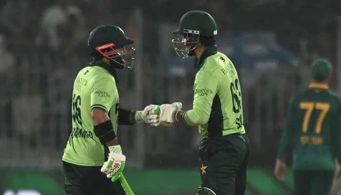 پاکستان  نے جنوبی افریقا کو شکست دے کر ون ڈے سیریز 2-1 سے اپنے نام کر لی