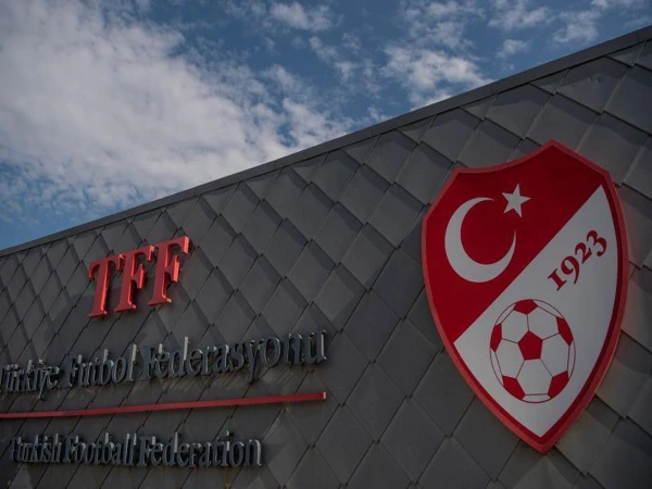 “فٹبال سٹے بازی کی تحقیقات، ترکی میں ہزاروں کھلاڑیوں کی معطلی”